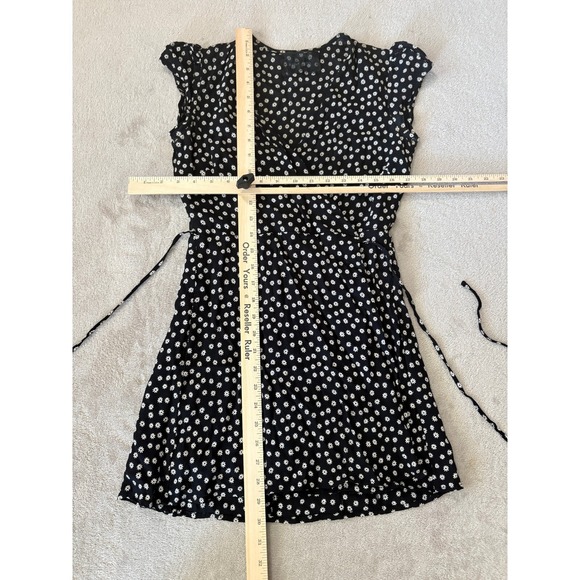 Reformation Ellwod Wrap Dress‎ Floral Print Mini Casual Summer Black Size S - Picture 3 of 6
